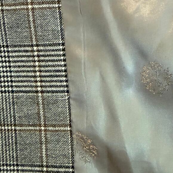 Lauren Ralph Lauren Men’s 38R Grey Plaid Blazer Wool Jacket Gold Accent - Picture 14 of 14